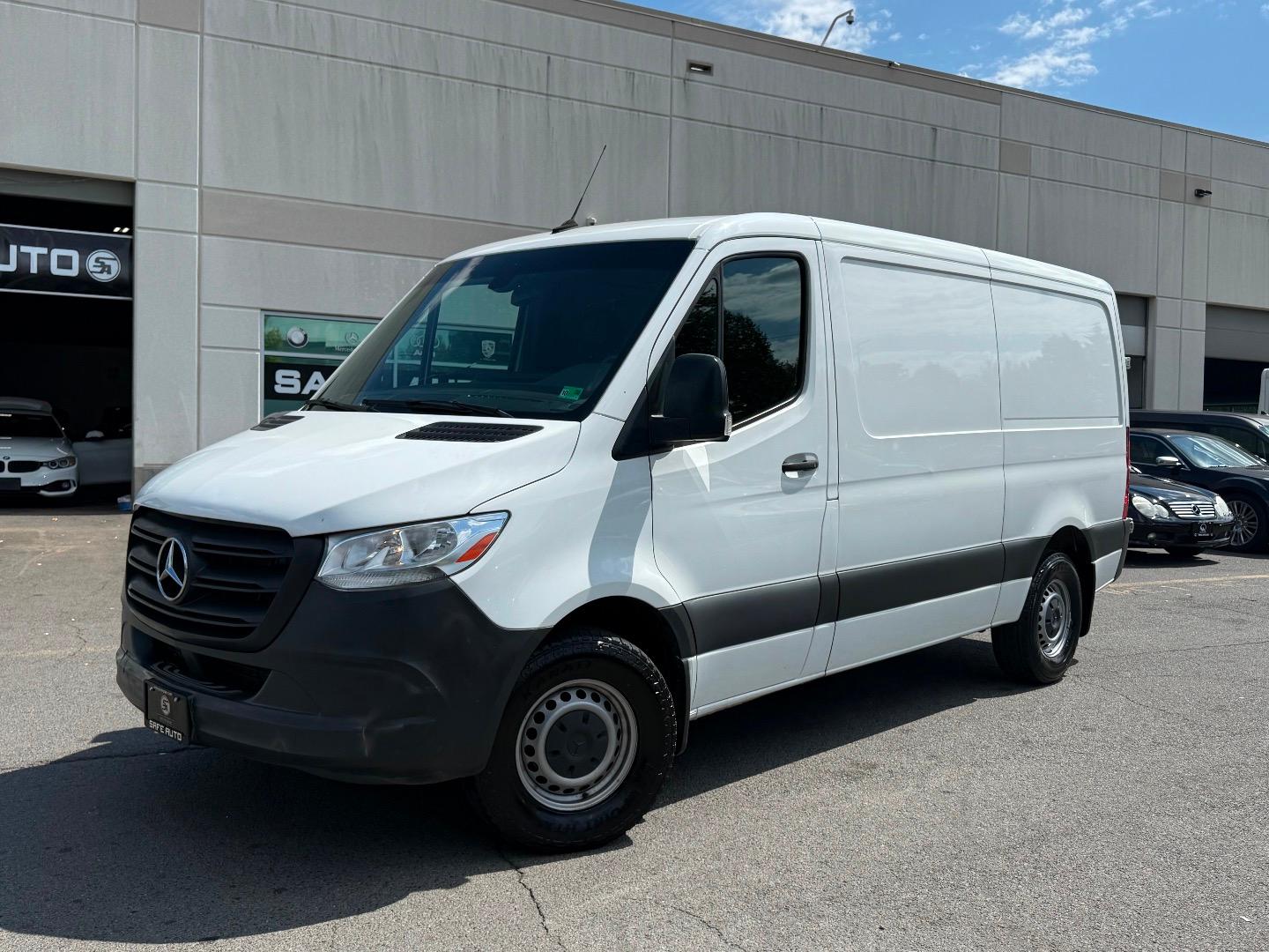 mercedes-benz sprinter cargo van 2023 W1Y4NBHY6PT142527 image mercedes-benz sprinter cargo van 2023 W1Y4NBHY6PT142527 image